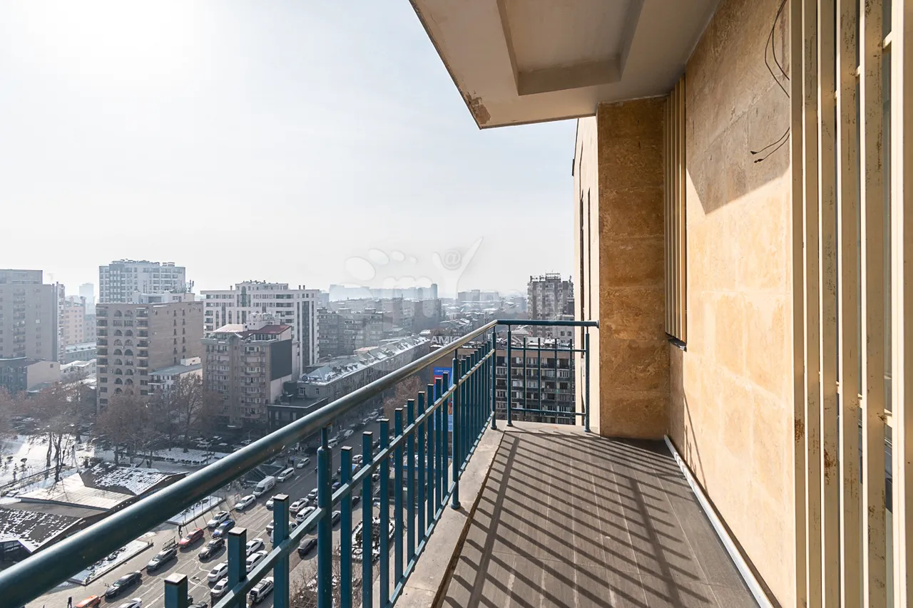 4 bedroom apartment for rent Aram St, Center Yerevan, 159129