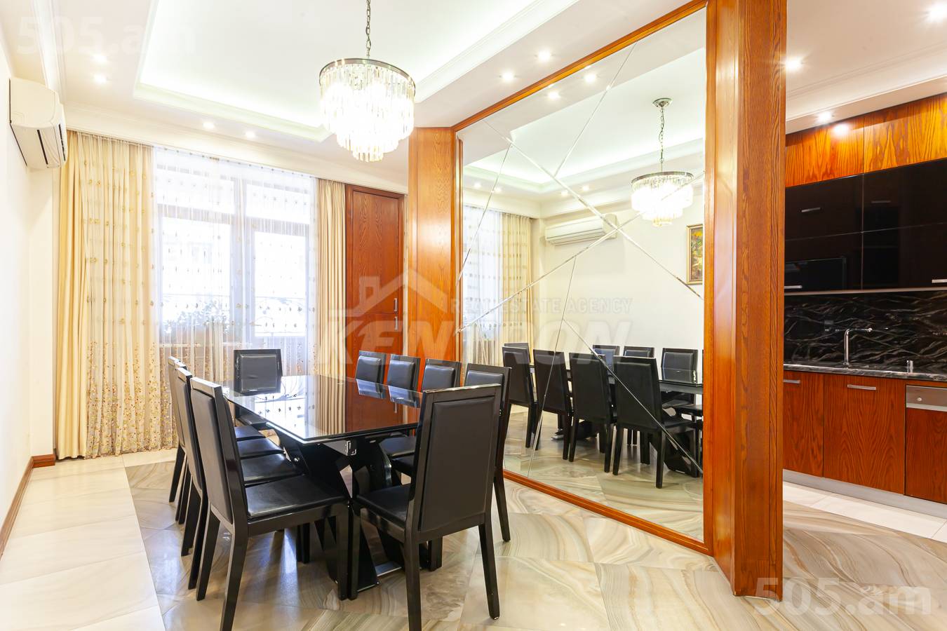 3 սենյականոց բնակարան վարձով Եկմալյան փող, Կենտրոն Երևան, 154624