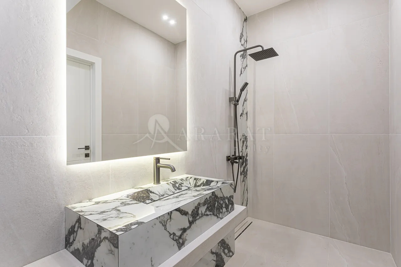 3 սենյականոց բնակարան  Լենինգրադյան փ, Մալաթիա-Սեբաստիա Երևան, 159282