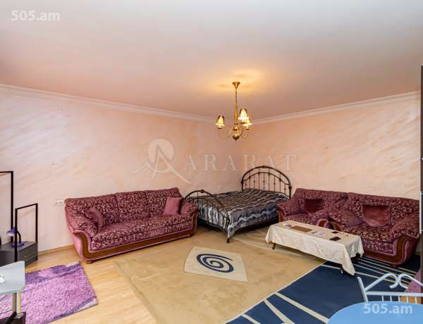 1-senyakanoc-bnakaran-vacharq-Yerevan-Center