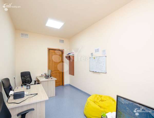 komercion-vacharq-Yerevan-Center