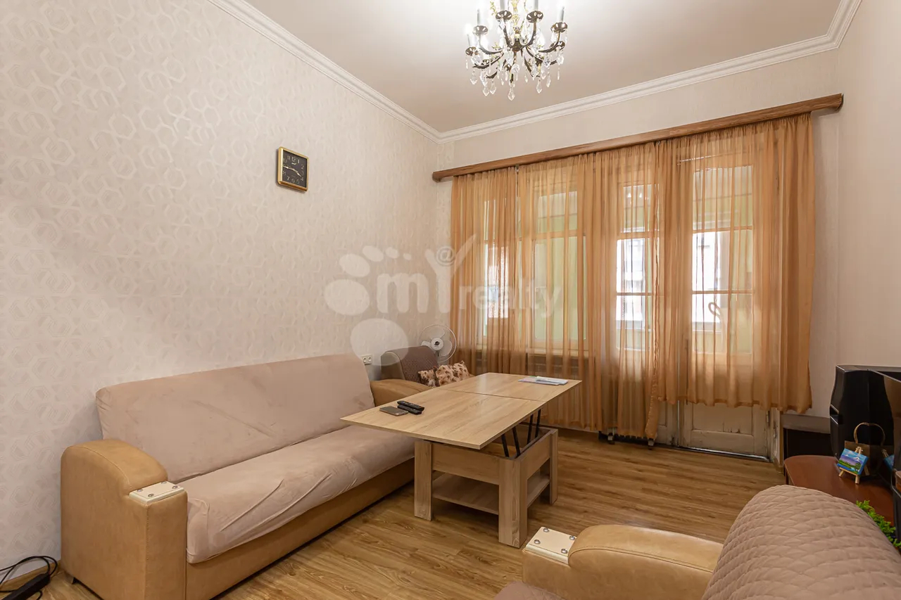 Купить 2 комнатную квартиру Терян ул, Центр Ереван, 159868