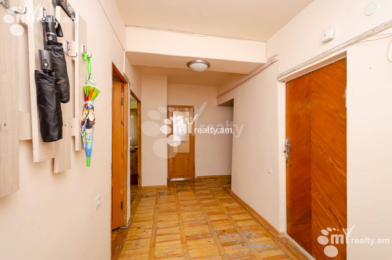 Снять 3 комнатную квартиру Адонц ул, Арабкир Ереван, 142316