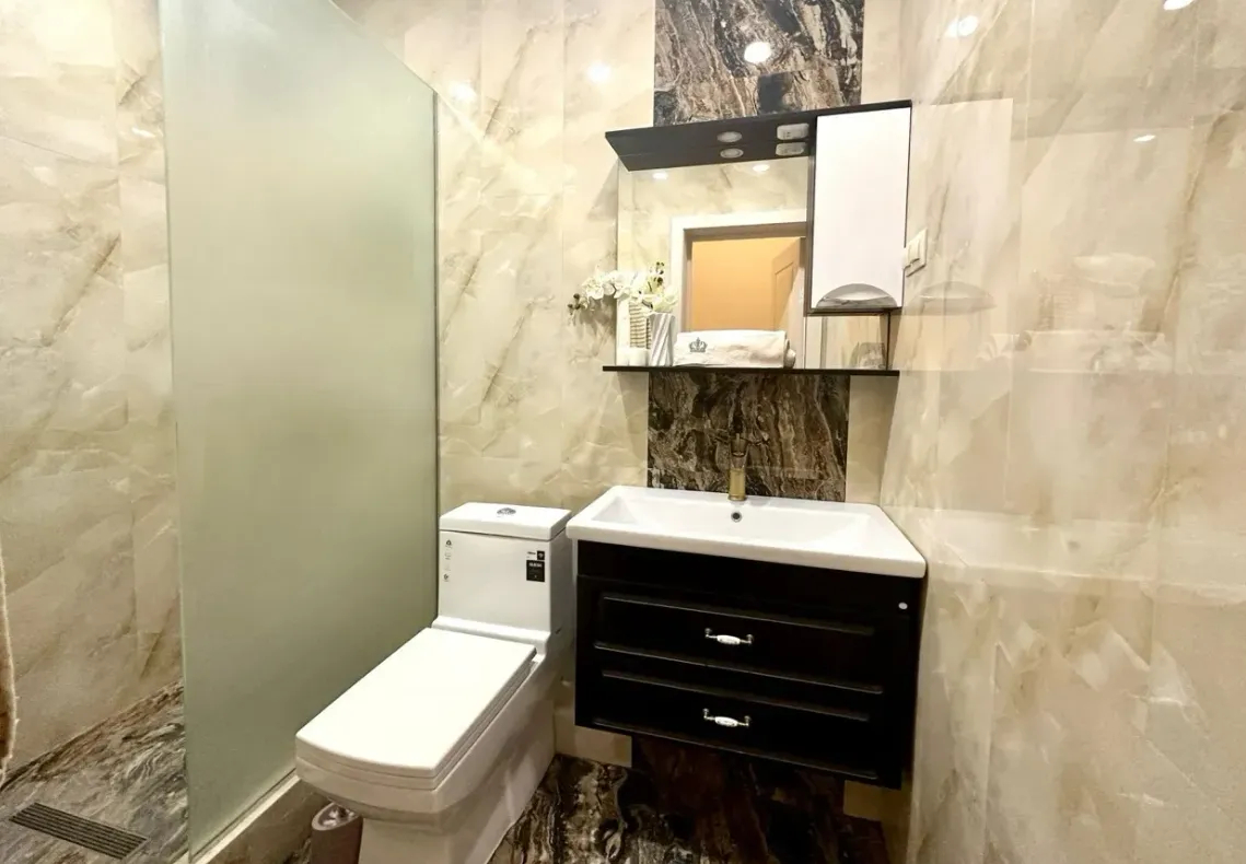 3 bedroom apartment for rent خیابان آرگیشتی, مرکز شهر ایروان, 159614