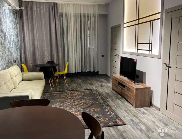 varcov-bnakaran/3-senyakanoc/Mikoyan+St/Davtashen/Yerevan