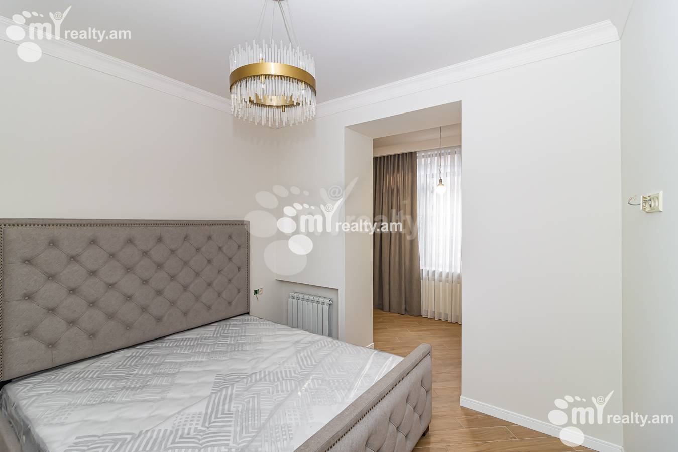 3 bedroom apartment for sale Paronyan St, Center Yerevan, 149046