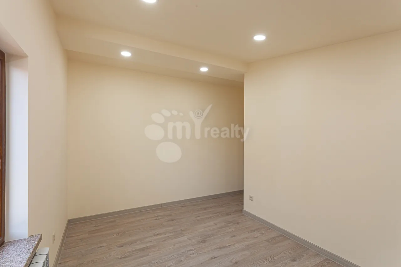 4 bedroom apartment for sale Moldovakan St, Nor Norque Yerevan, 160231