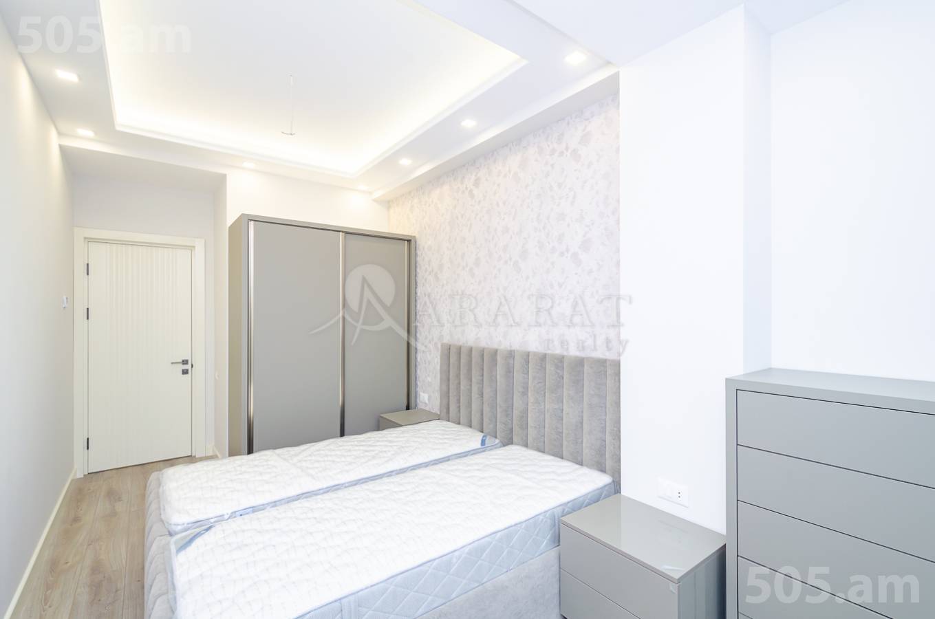 3 սենյականոց բնակարան վարձով Օրբելի Եղբայրների փող, Արաբկիր Երևան, 151235