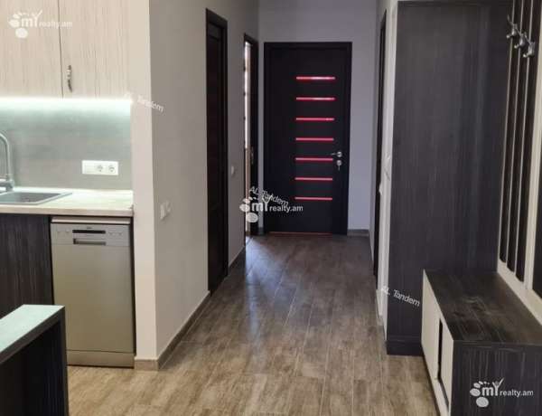 varcov-bnakaran-norakaruycum/3-senyakanoc/Gyulbenkyan+St/Arabkir/Yerevan