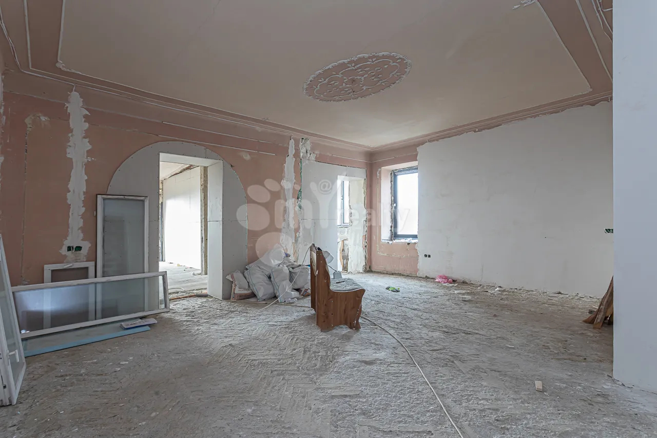 5 bedroom apartment for sale Komitas Ave, Arabkir Yerevan, 158189