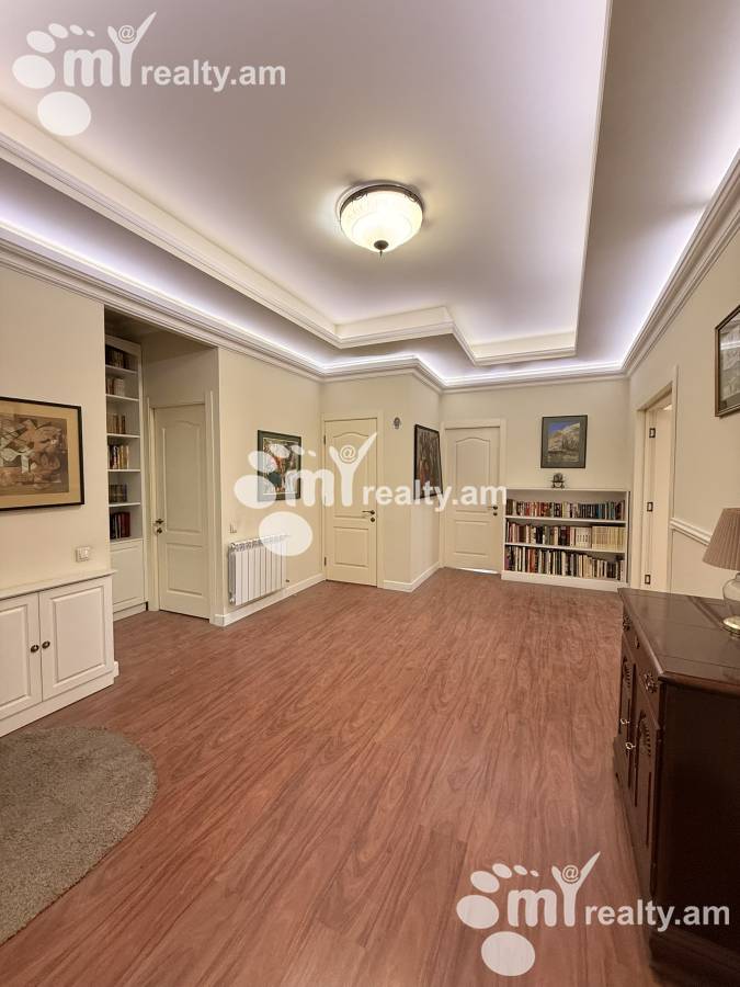 4 bedroom apartment for sale خیابان کِری, عربگیر ایروان, 157625