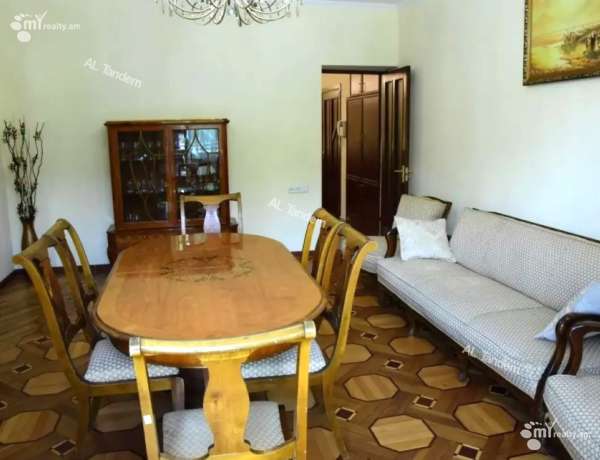 3-bedroom/apartment-for-rent/Mashtots+Ave/Center/Yerevan