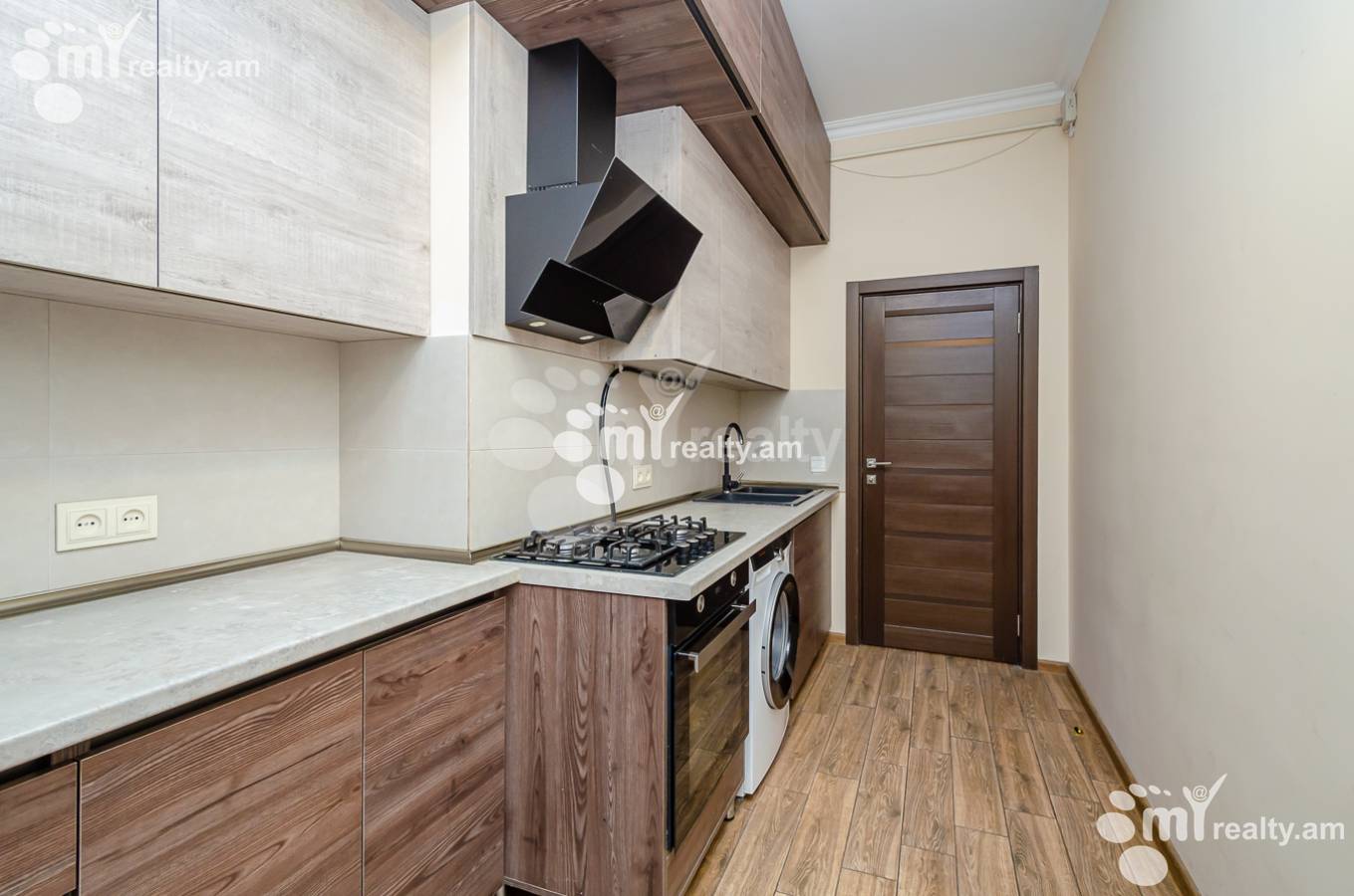 Купить 4 комнатную квартиру Севак ул, Канакер-Зейтун Ереван, 153146