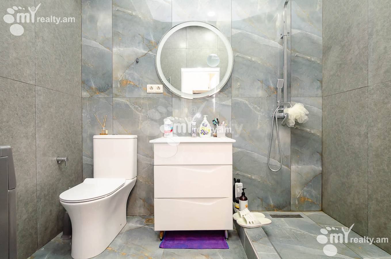 2 սենյականոց բնակարան  Արղության փող, Արաբկիր Երևան, 142337