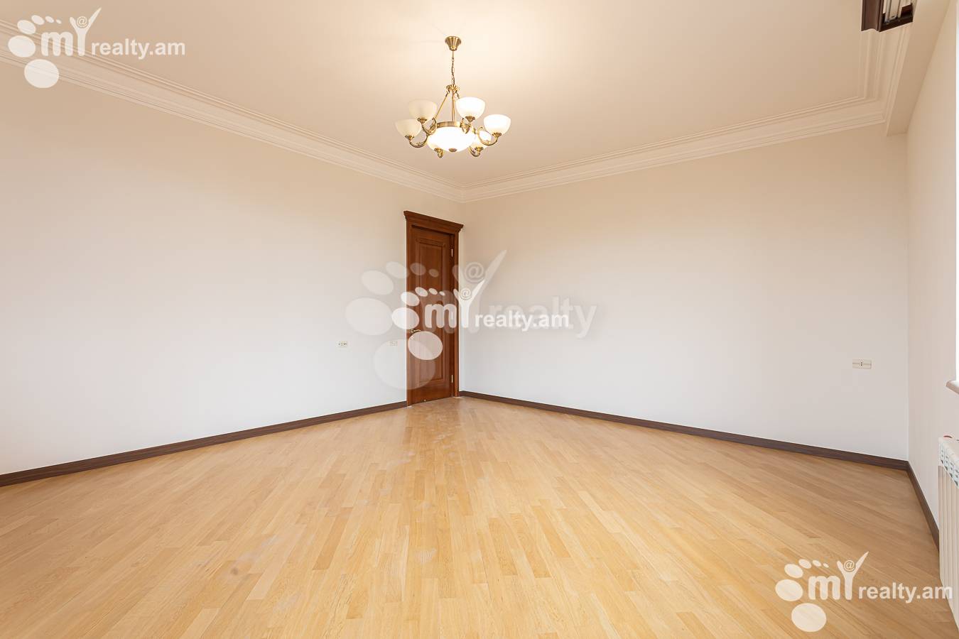4 bedroom apartment for sale Vardanants St, Center Yerevan, 156904