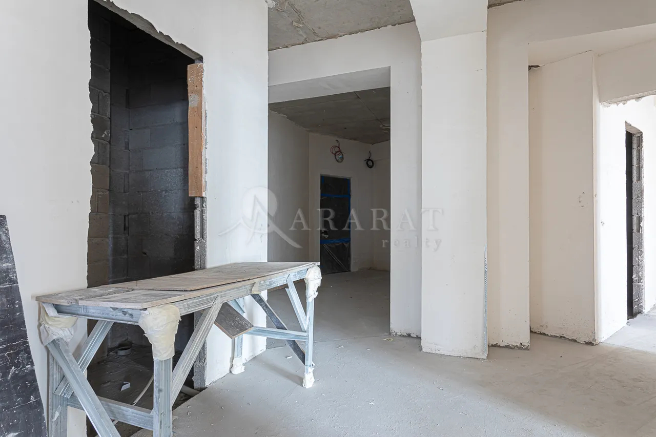 3 սենյականոց բնակարան  Աղբյուր Սերոբ փող, Արաբկիր Երևան, 157851