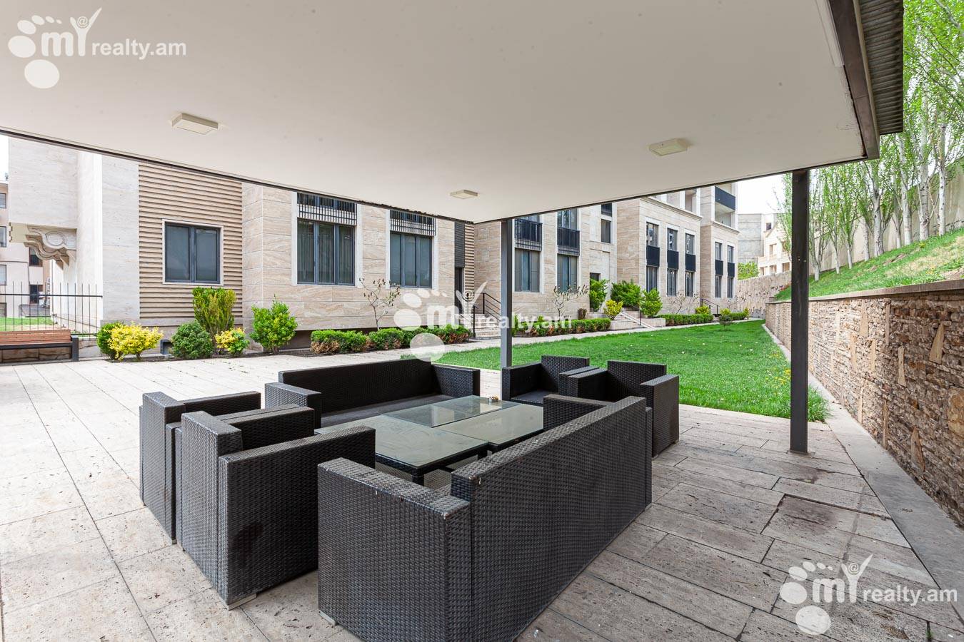 3 bedroom apartment for sale Antarayin St, Center Yerevan, 155240