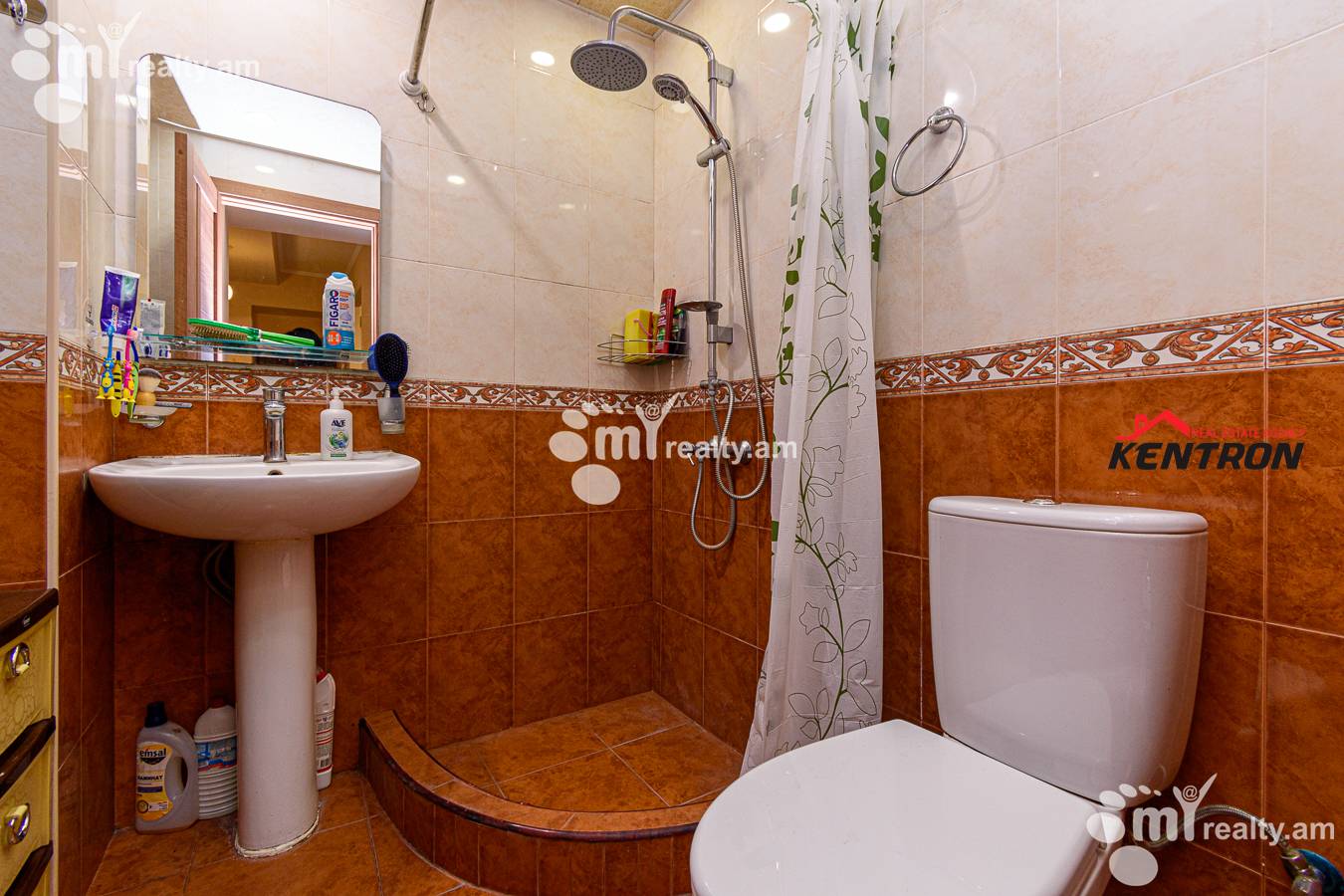 3 bedroom apartment for sale خیابان کومیتاس, عربگیر ایروان, 129294