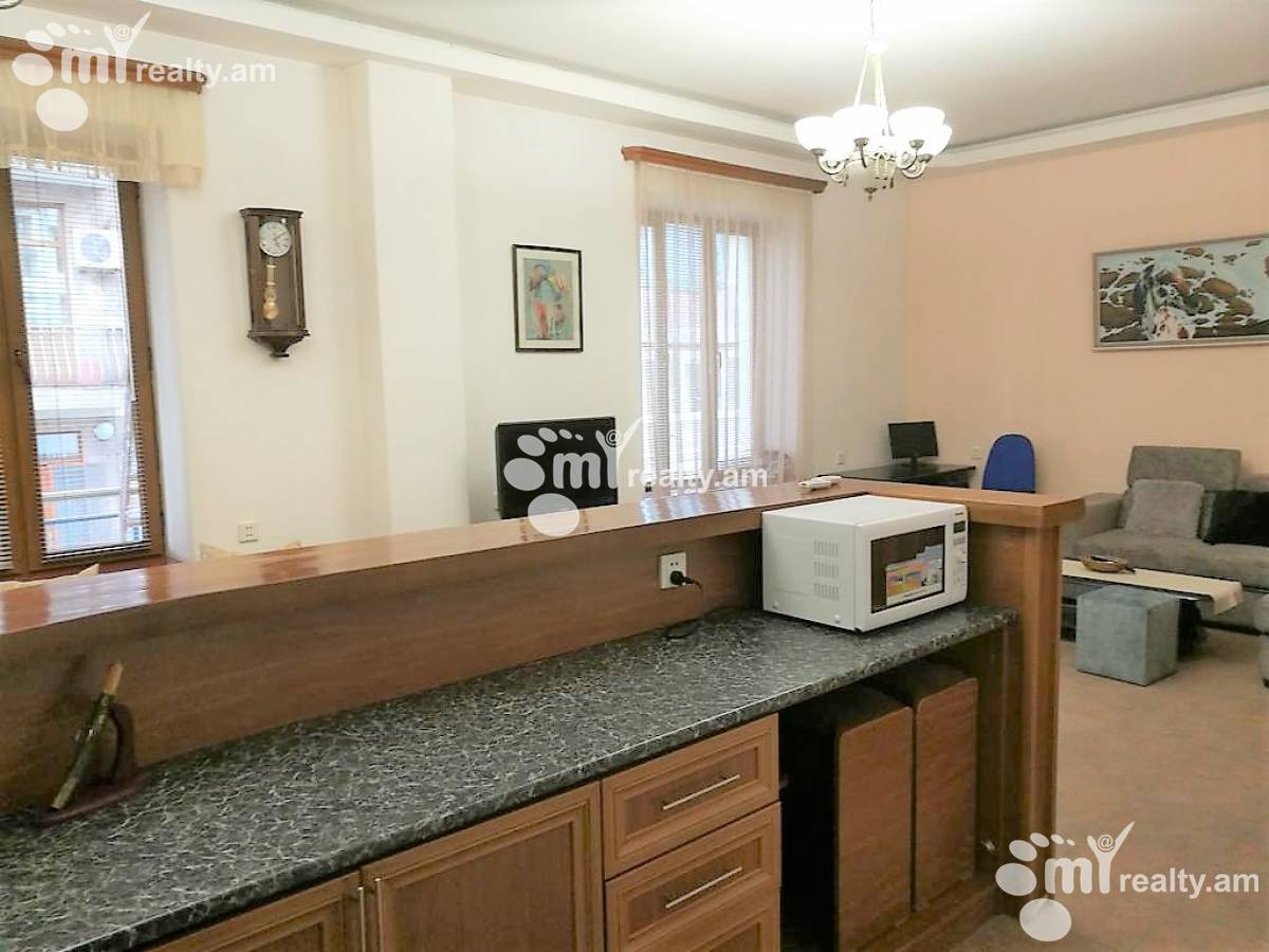 4 bedroom apartment for rent Ghazar Parpetsi St, Center Yerevan, 124054
