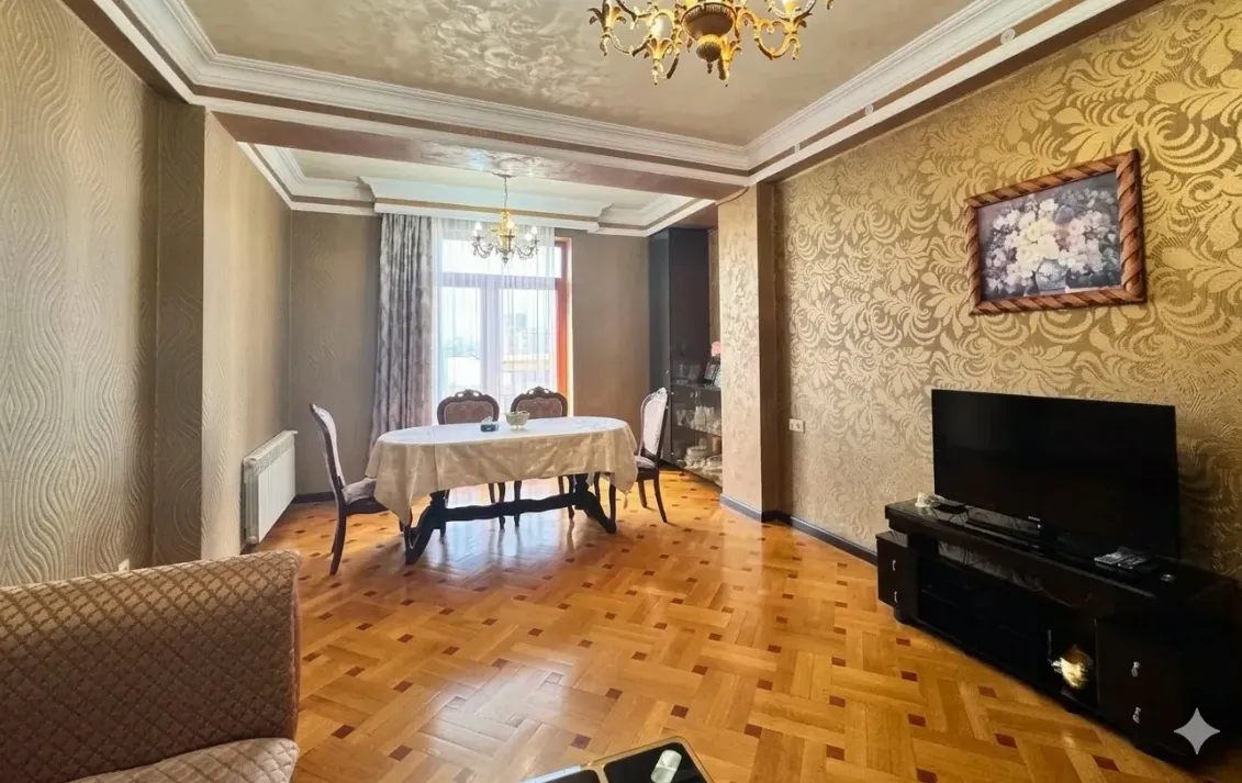 3 bedroom apartment for sale Hr.Kochar St, Arabkir Yerevan, 160053