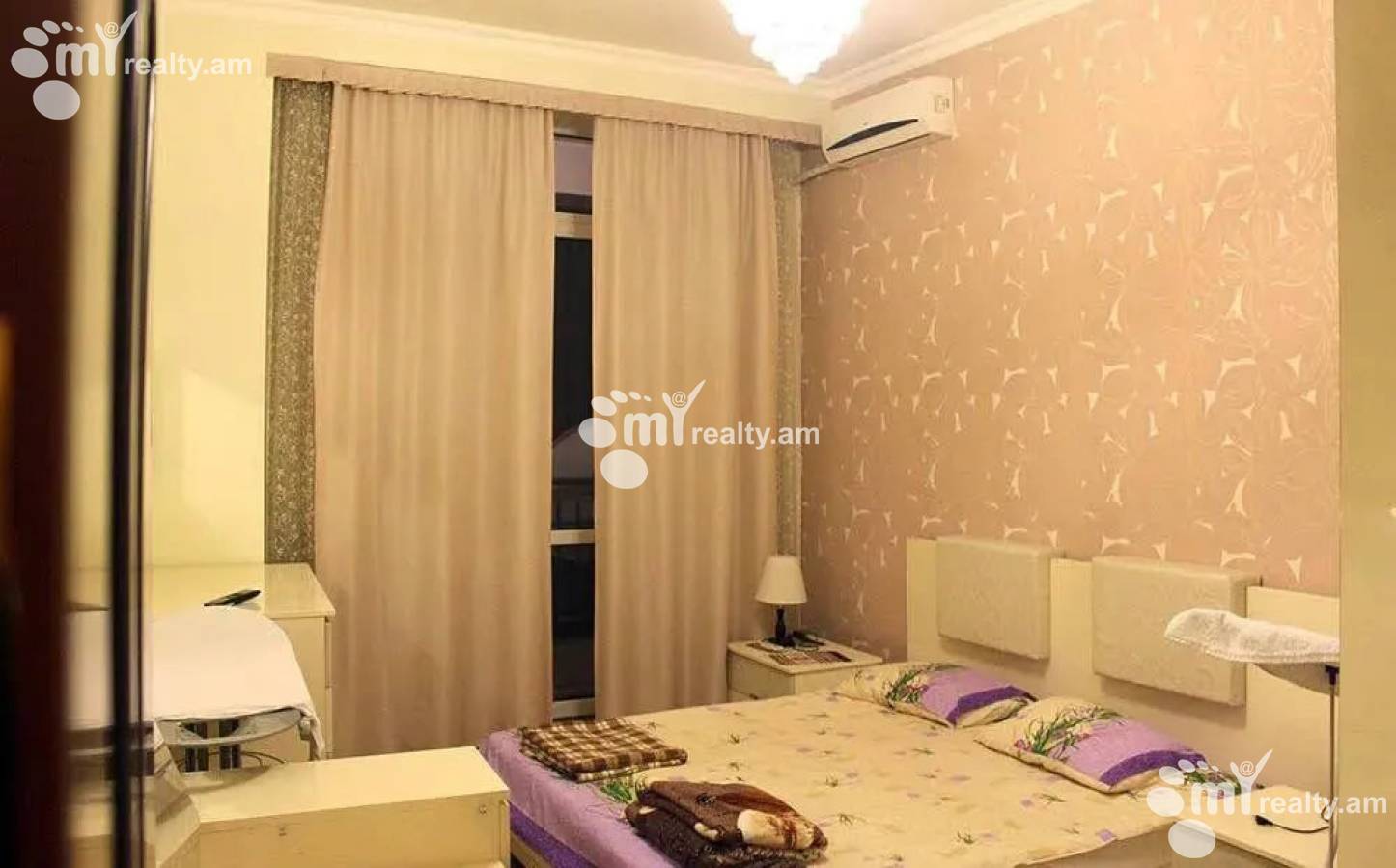 2 bedroom apartment for sale خیابان دزوراپ, مرکز شهر ایروان, 147240
