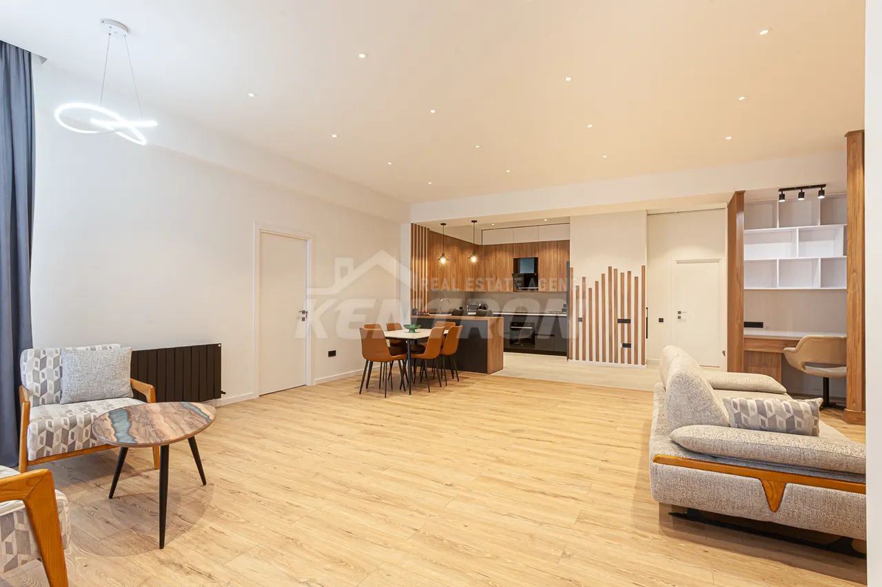 3 bedroom apartment for sale خیابان پارونیان, مرکز شهر ایروان, 157374