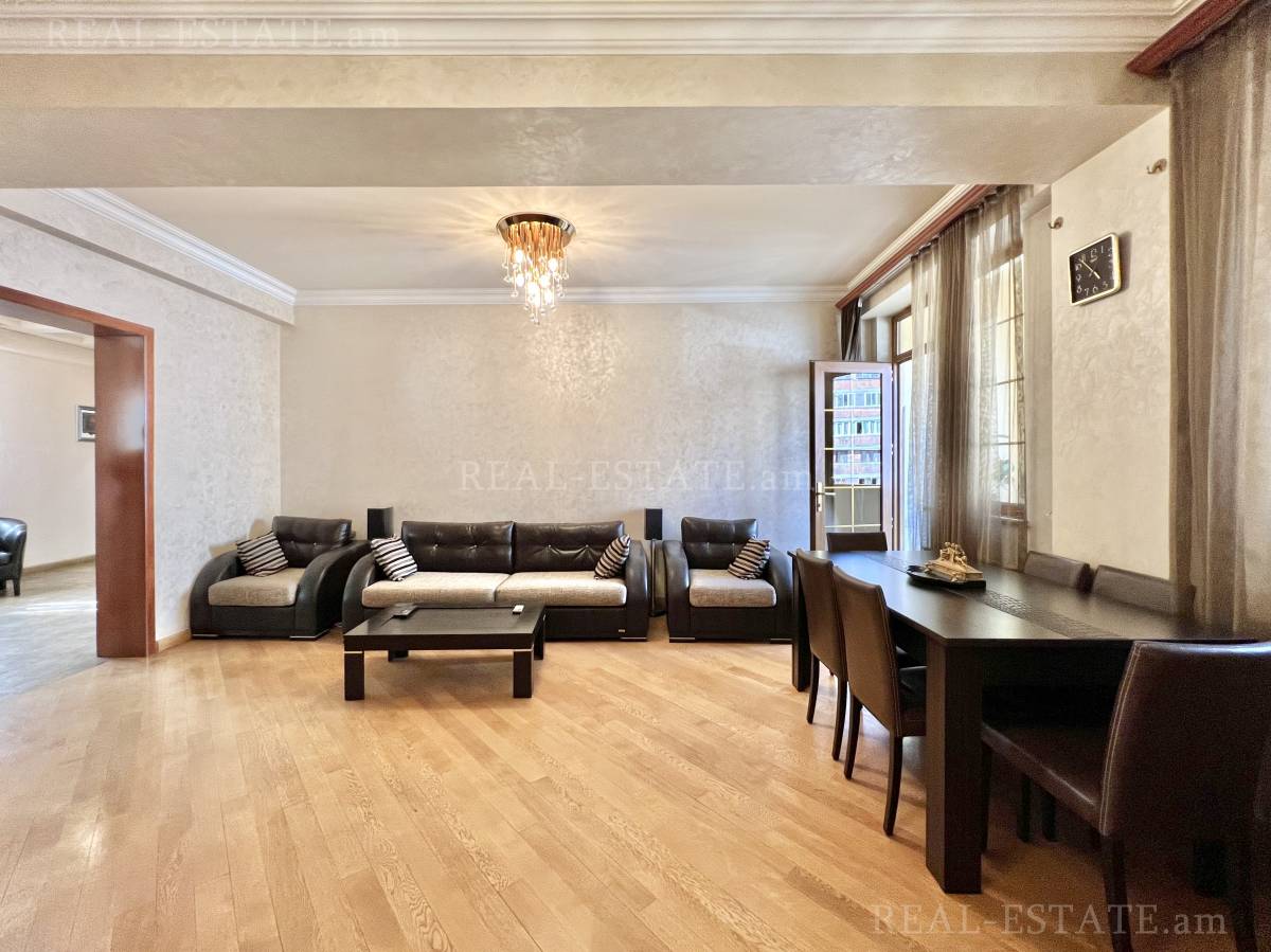 3 bedroom apartment for sale خیابان ساریان, مرکز شهر ایروان, 124690