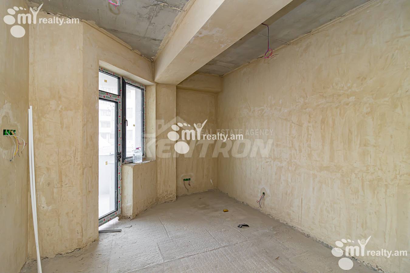 4 bedroom apartment for sale Antarayin, rue d' G.Gasparyan, Center Yerevan, 153857