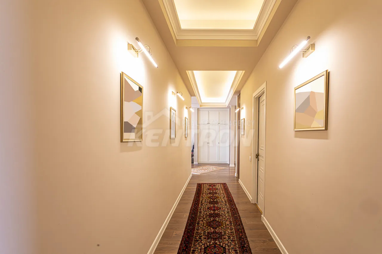 3 bedroom apartment for sale Orbeli Yeghbayrner   St, Arabkir Yerevan, 159690