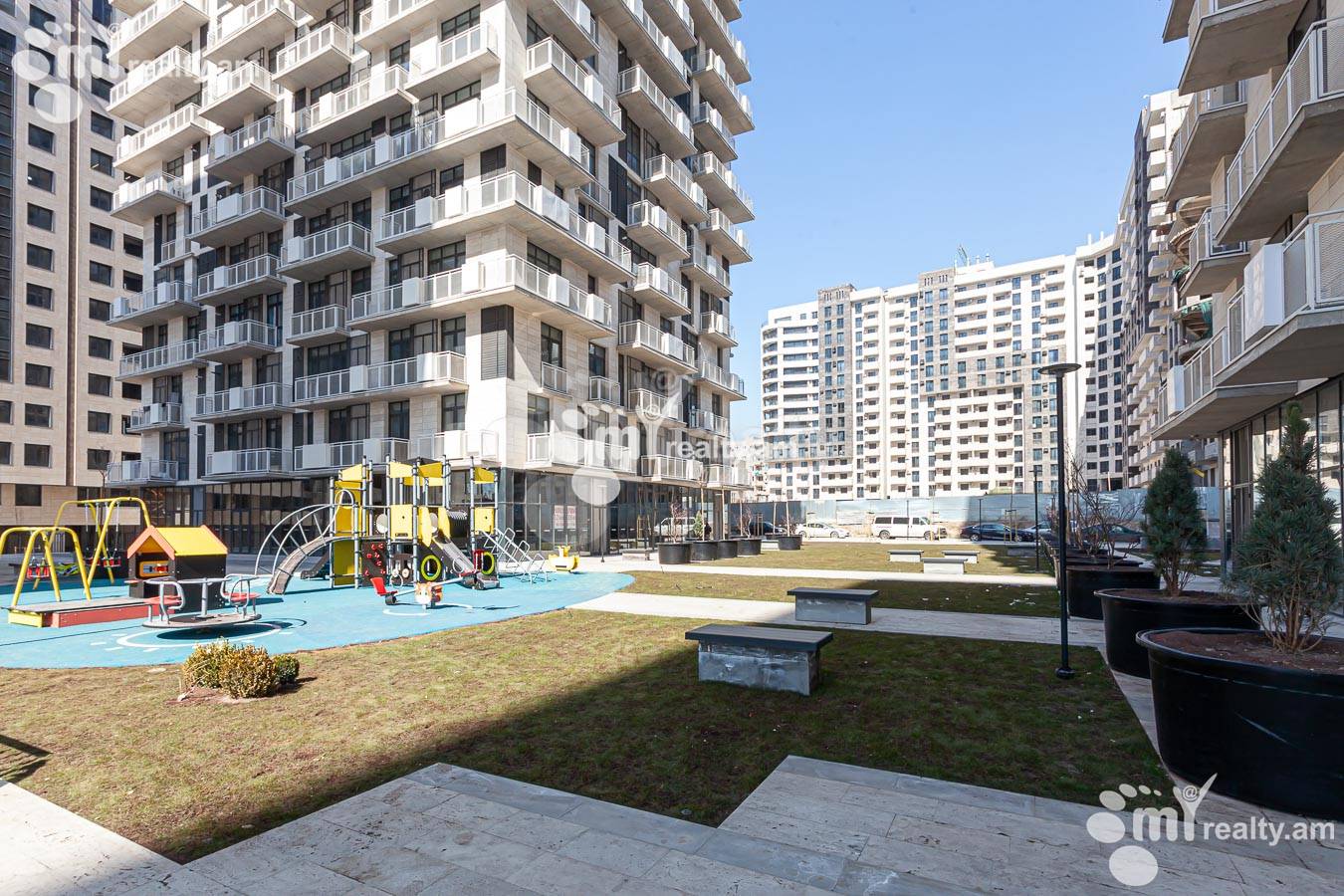 3 bedroom apartment for sale خیابان لِنینگراندیان, آچاپنیاک ایروان, 154941