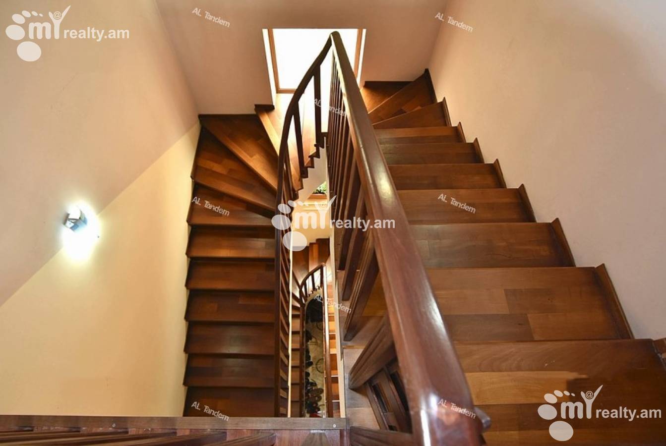 House for rent خیابان نازاربِکیان, آچاپنیاک ایروان, 124357