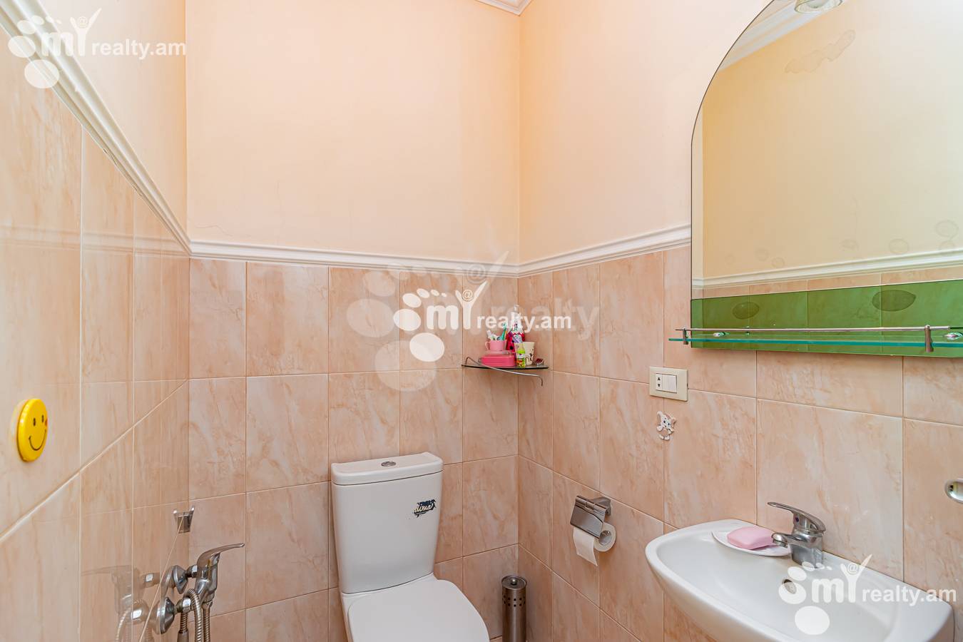 3 bedroom apartment for sale Northern (Hyusisayin)  Ave, Center Yerevan, 143222
