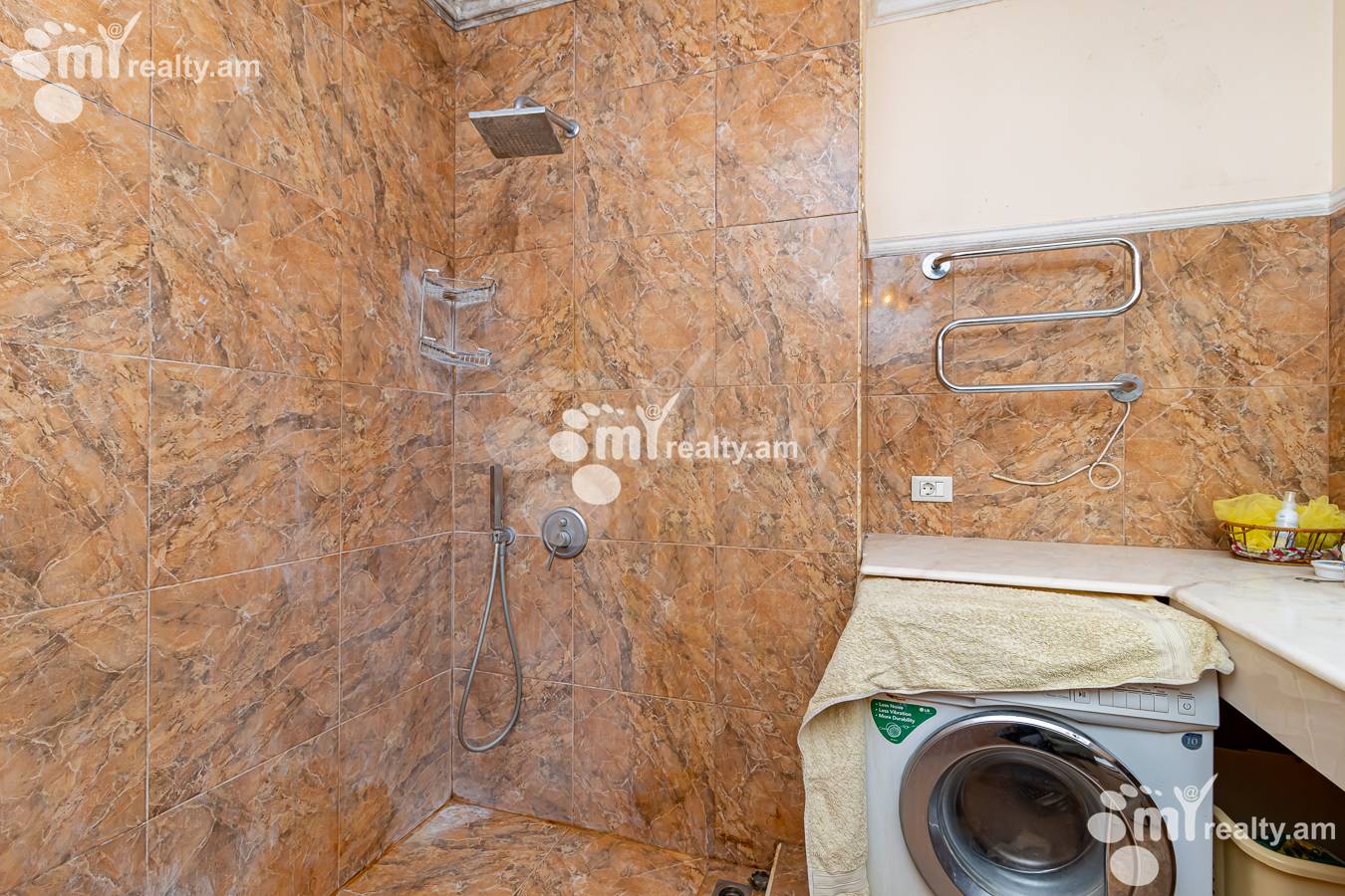 3 bedroom apartment for sale Northern (Hyusisayin)  Ave, Center Yerevan, 143222