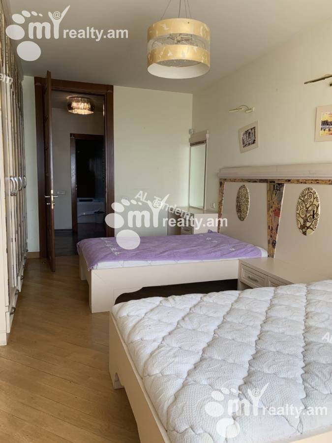 5 սենյականոց բնակարան վարձով Չարենցի փող, Կենտրոն Երևան, 155865