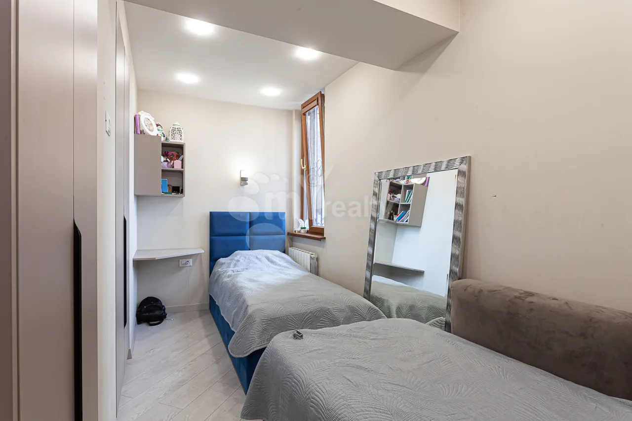 4 bedroom apartment for sale A. Avetisyan St, Arabkir Yerevan, 160521