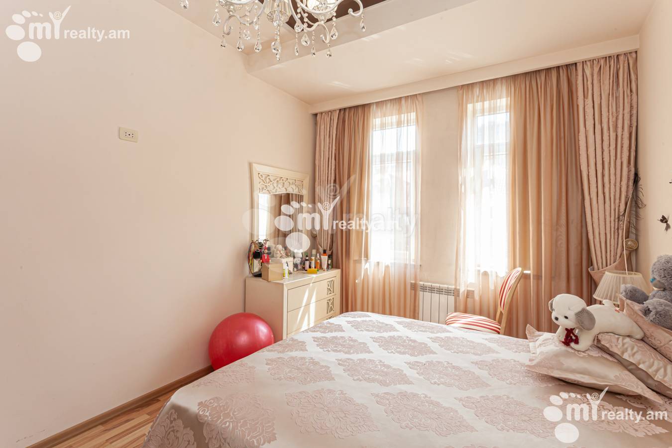 4 bedroom apartment for sale Pushkin St, Center Yerevan, 151857