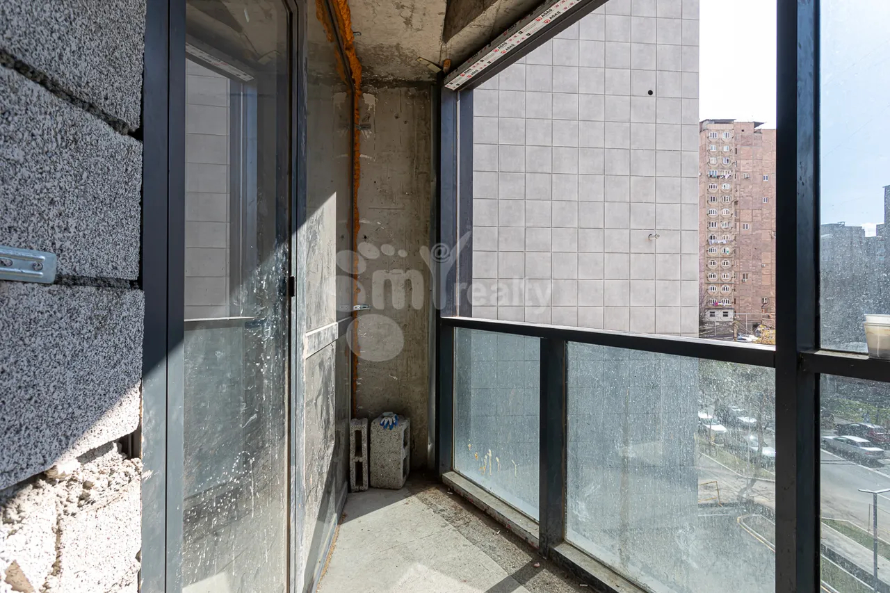 4 bedroom apartment for sale Paruyr Sevak  dis. 17 street, Awan Yerevan, 159883