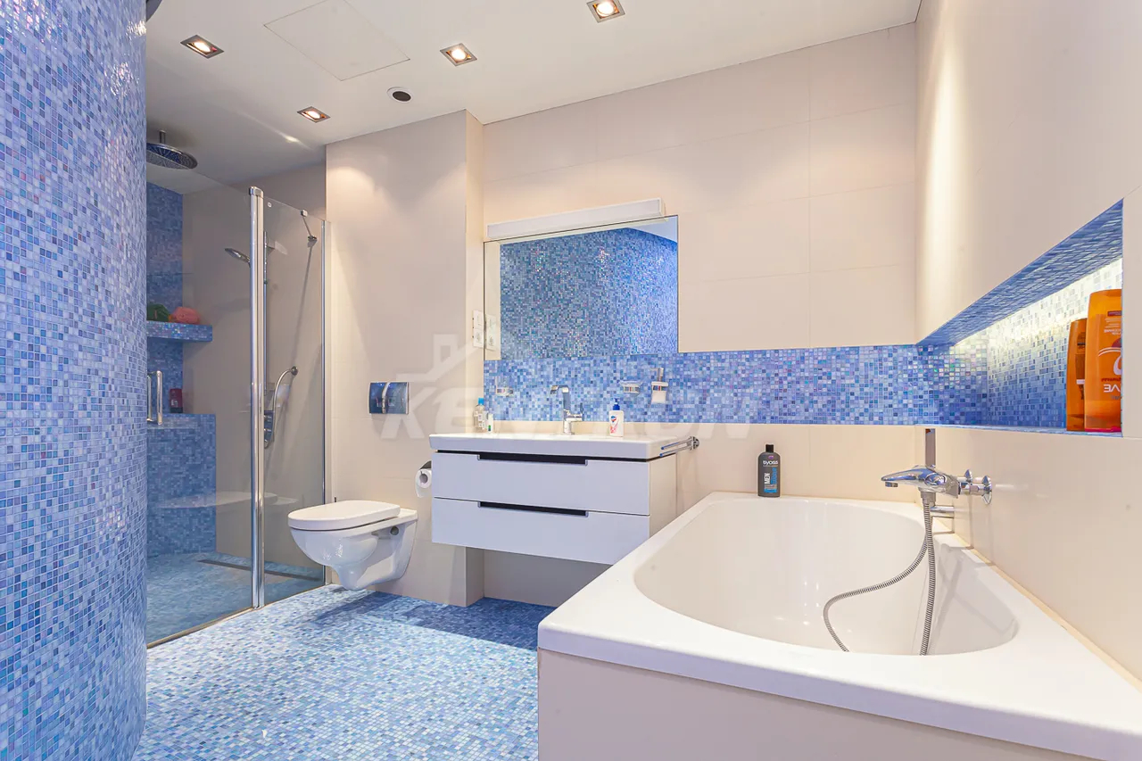 4 սենյականոց բնակարան վարձով Վարդանանց փող, Կենտրոն Երևան, 158840