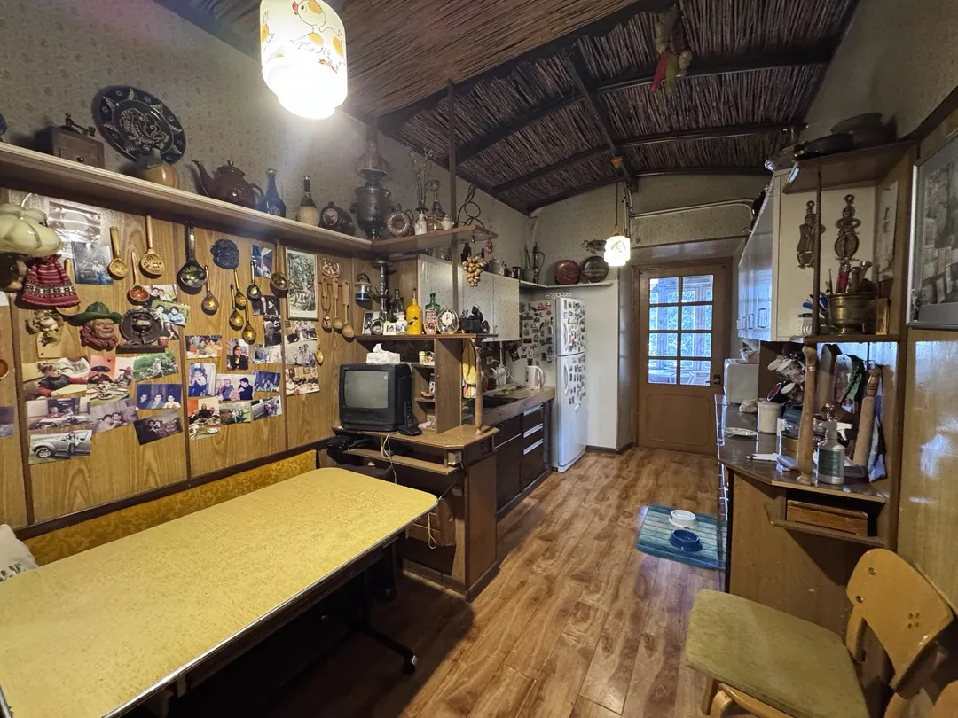 Купить 3 комнатную квартиру Саят-Нова пр, Центр Ереван, 159797