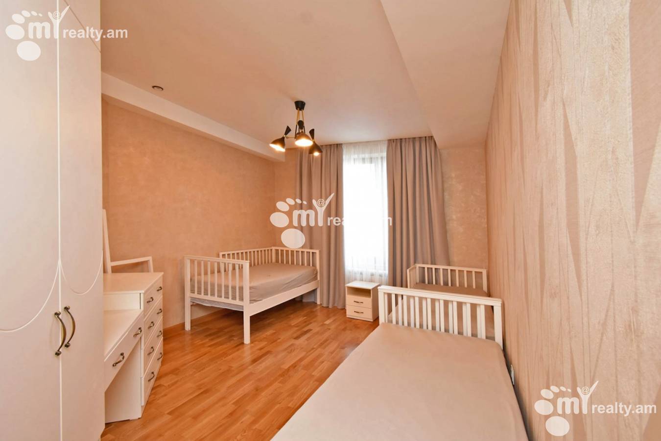 4 bedroom apartment for sale N. Zaryan St, Arabkir Yerevan, 159733