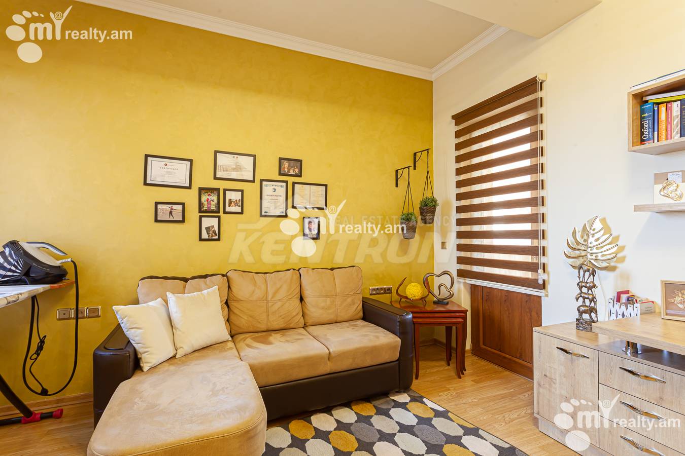 4 bedroom apartment for sale Antarayin St, Center Yerevan, 156021