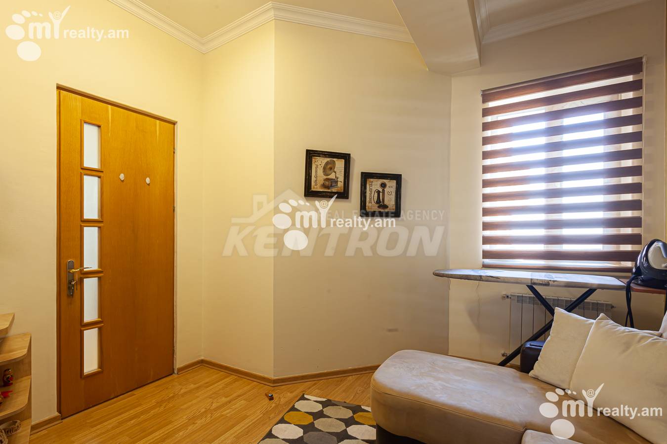4 bedroom apartment for sale Antarayin St, Center Yerevan, 156021