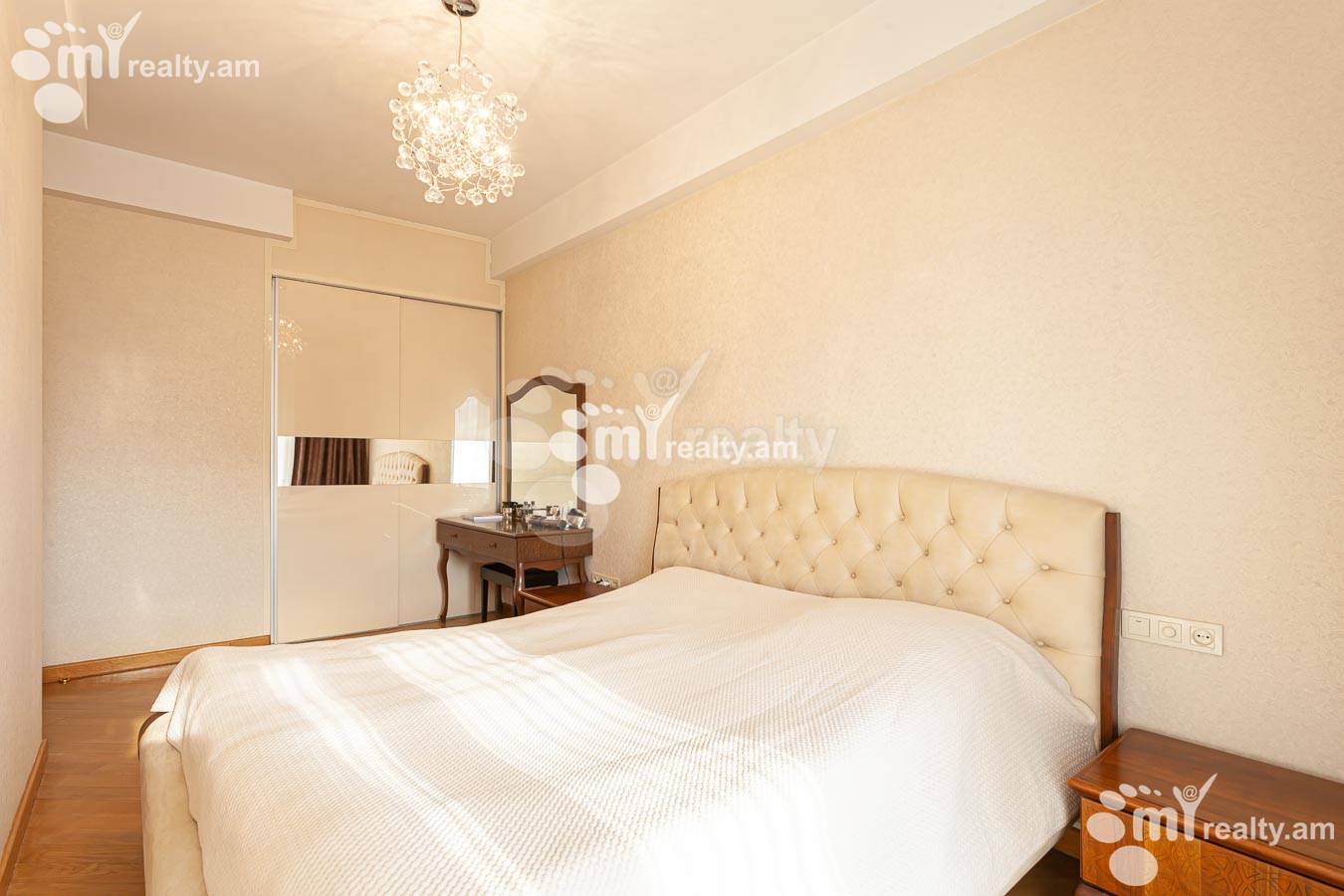 4 bedroom apartment for sale V. Davtyan St, Arabkir Yerevan, 144107