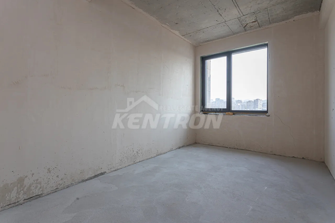 3 սենյականոց բնակարան  Հալաբյան փող, Աջափնյակ Երևան, 157587