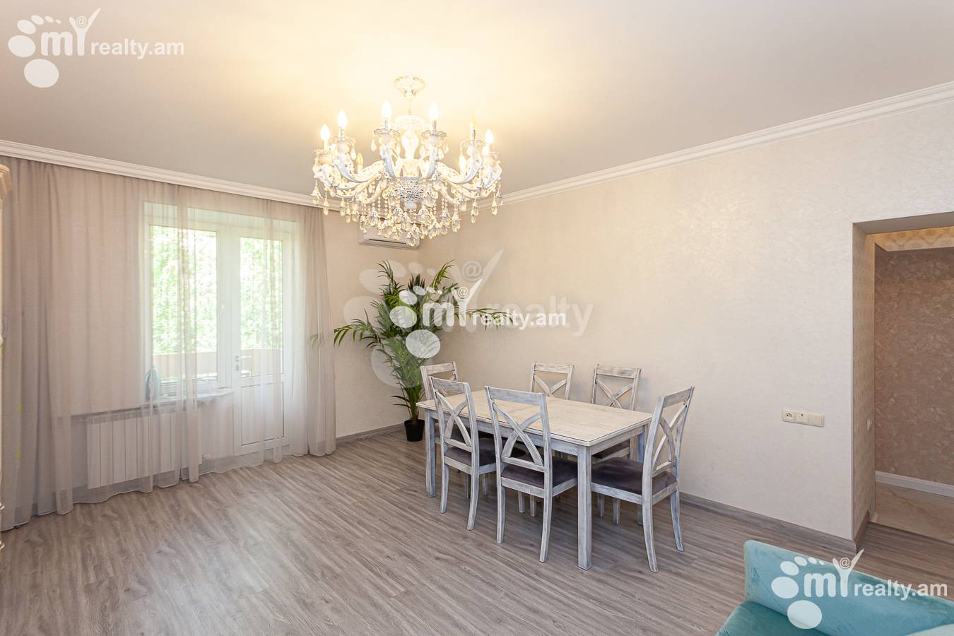 3 bedroom apartment for rent Tumanyan St, Center Yerevan, 147905