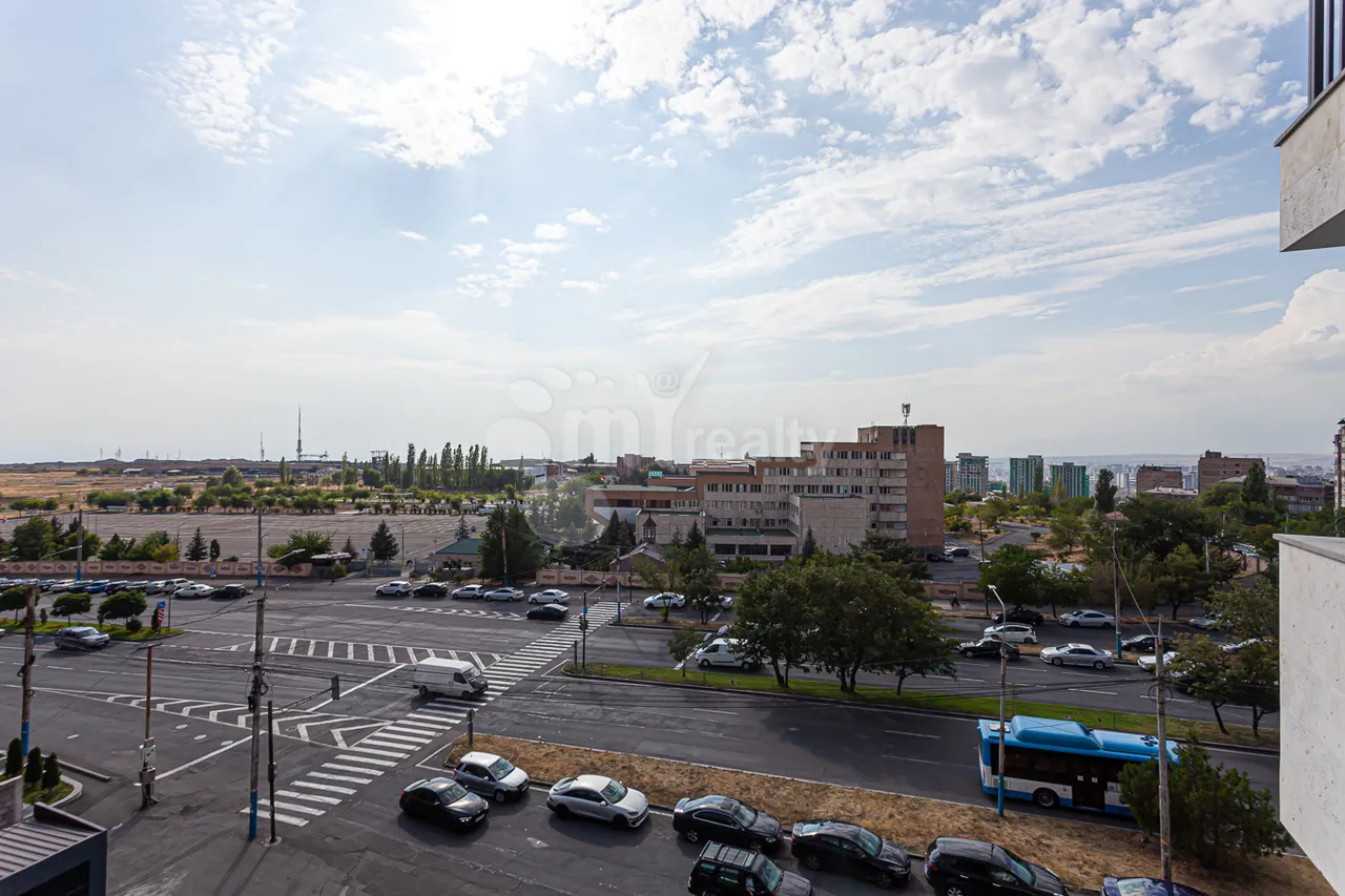 4 bedroom apartment for sale Mikoyan St, Nor Nork Yerevan, 161419