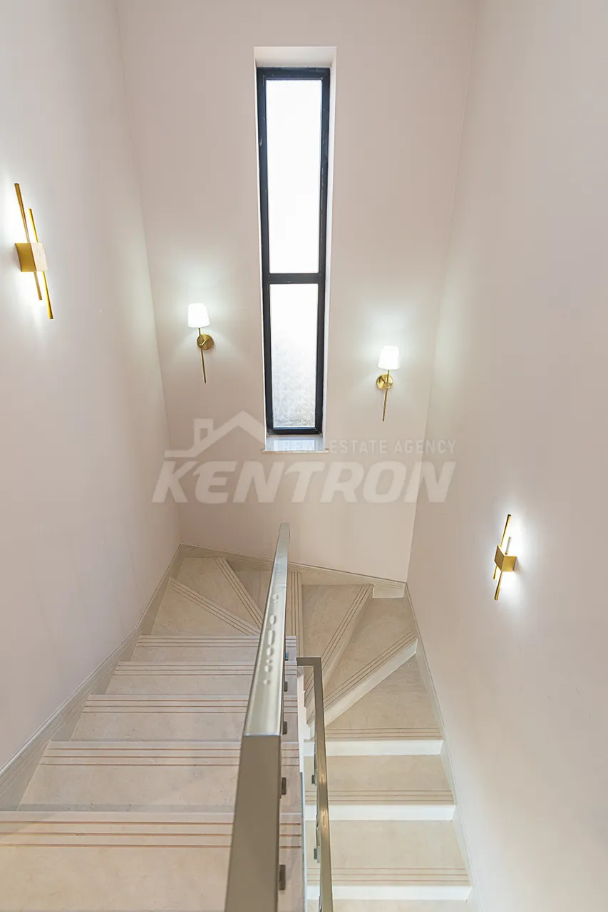 Առանձնատուն  Աբովյան թաղ, Ավան Երևան, 159479