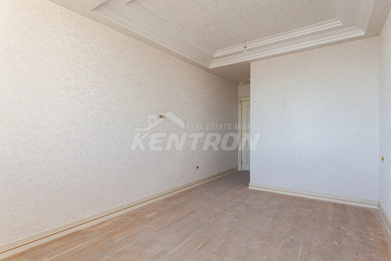 3 bedroom apartment for sale Hayrik Muradyan street, عربگیر ایروان, 157398