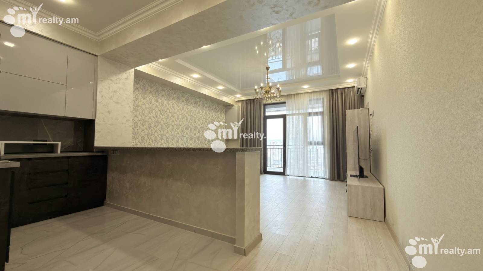 Купить 3 комнатную квартиру Алабян ул, Ачапняк Ереван, 159305