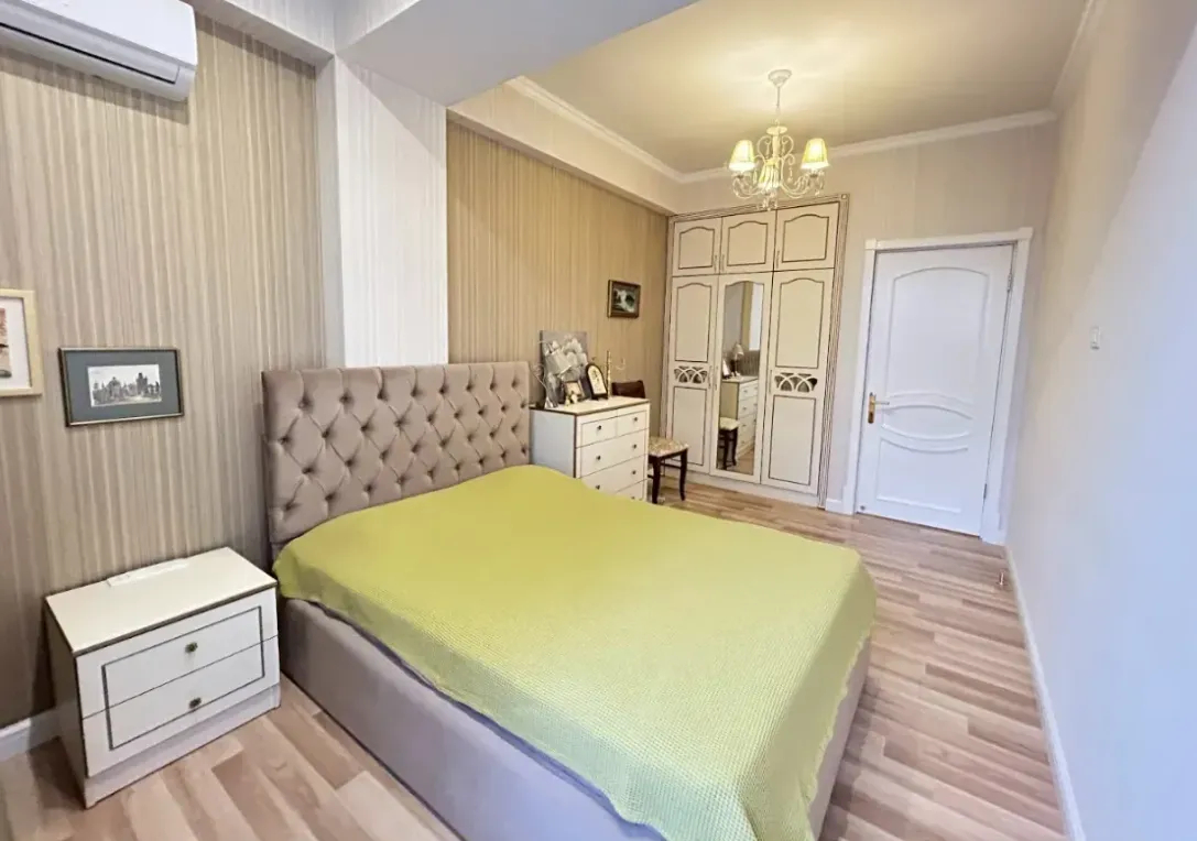 4 bedroom apartment for sale Pushkin St, Center Yerevan, 160639